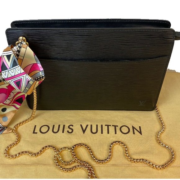 LOUIS VUITTON BLACK EPI LEATHER CRA - Picture 1 of 8